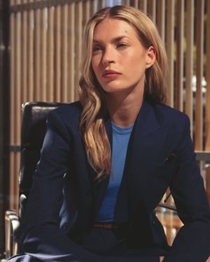 blue-suit-with-crew-neck-tee-shirt